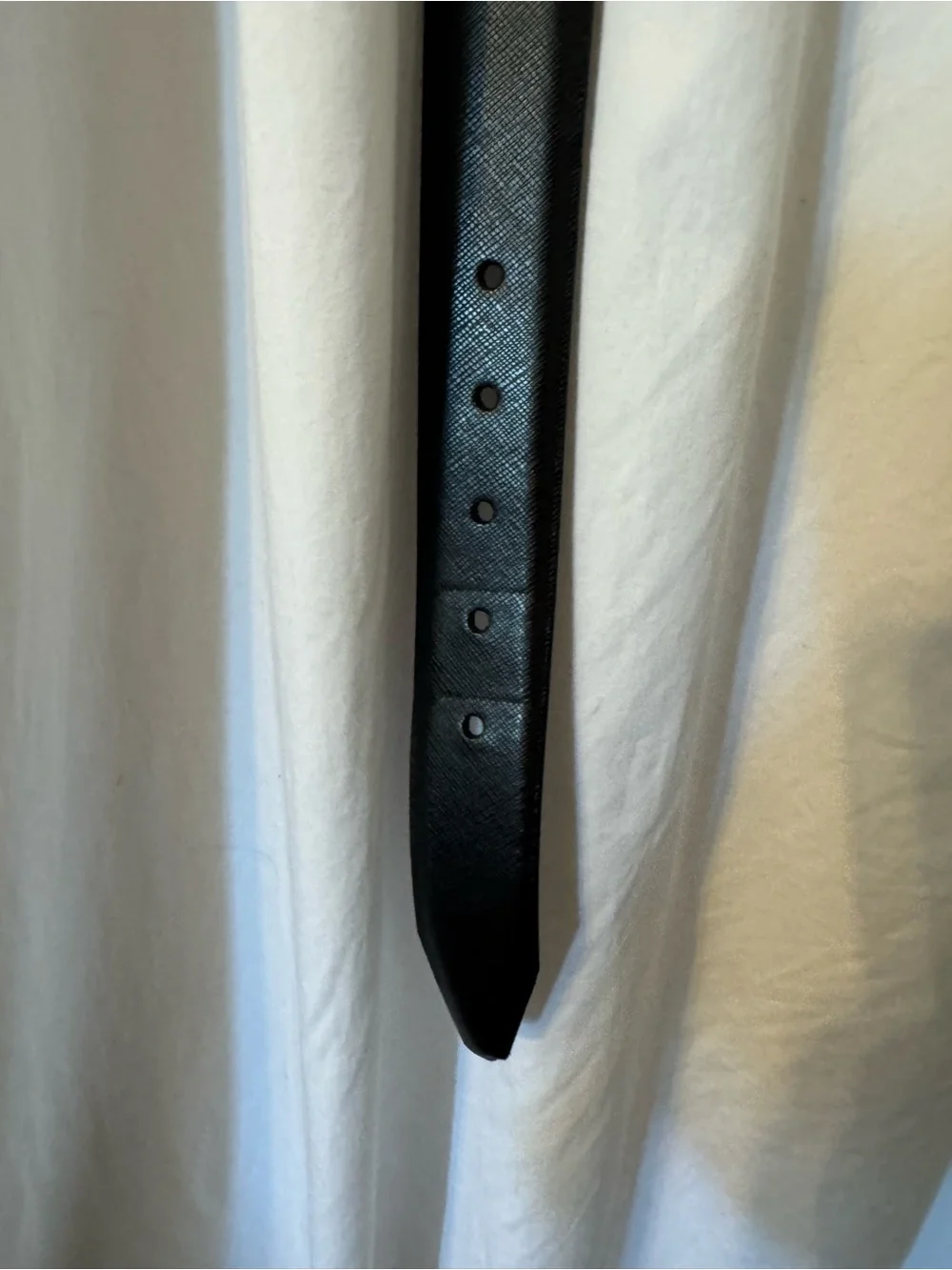 Nordstrom Men's Shop Black Leather Belt with Silver Buckle Size 44 waist